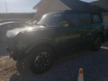  Salvage Ford Bronco