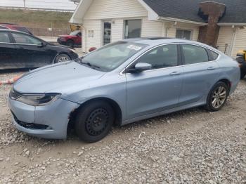  Salvage Chrysler 200