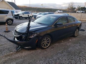  Salvage Chrysler 200