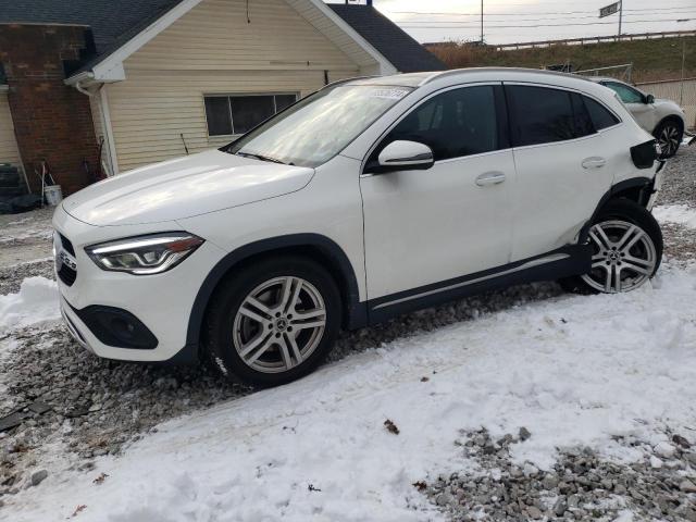  Salvage Mercedes-Benz GLA