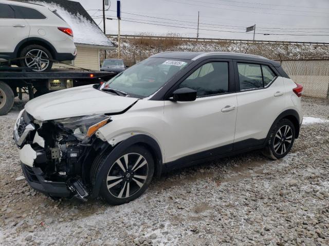  Salvage Nissan Kicks