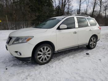  Salvage Nissan Pathfinder