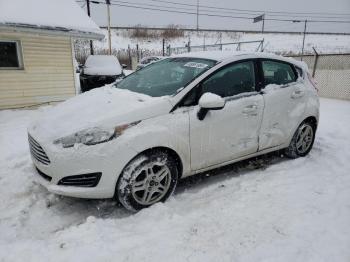  Salvage Ford Fiesta