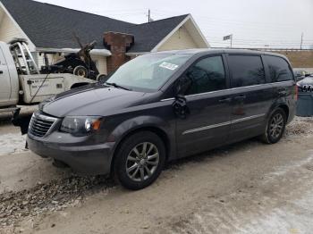  Salvage Chrysler Minivan