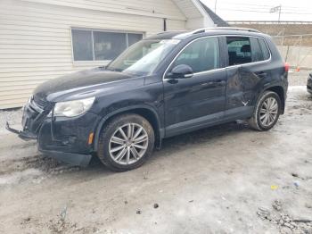  Salvage Volkswagen Tiguan