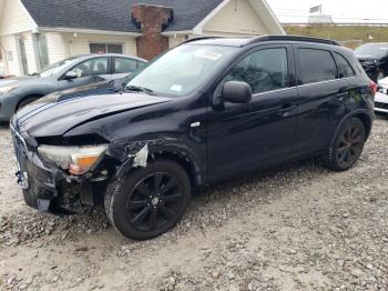  Salvage Mitsubishi Outlander