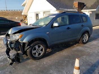  Salvage Mitsubishi Outlander