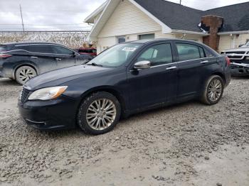  Salvage Chrysler 200