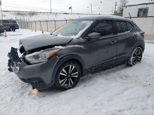  Salvage Nissan Kicks