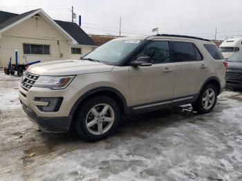  Salvage Ford Explorer