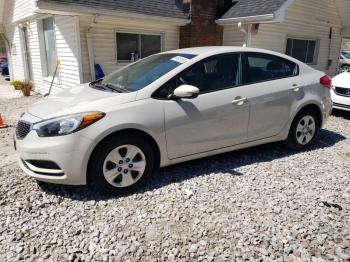  Salvage Kia Forte