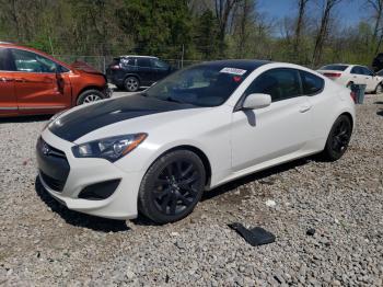 Salvage Hyundai Genesis