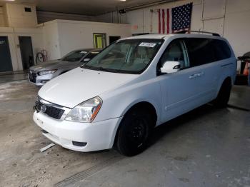  Salvage Kia Sedona