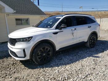  Salvage Kia Sorento