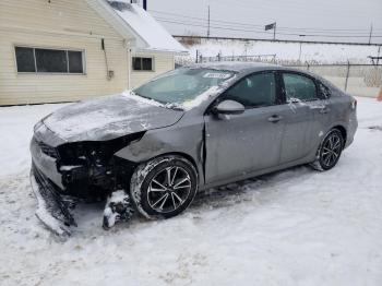  Salvage Kia Forte