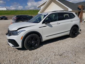  Salvage Volkswagen Tiguan