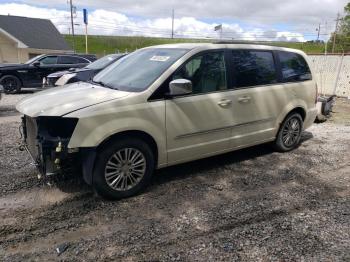  Salvage Chrysler Minivan