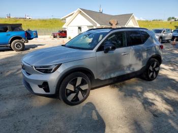  Salvage Volvo XC40