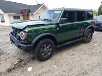  Salvage Ford Bronco