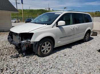  Salvage Chrysler Minivan