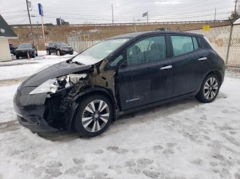  Salvage Nissan LEAF