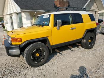  Salvage Toyota FJ Cruiser