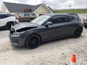  Salvage Hyundai VELOSTER