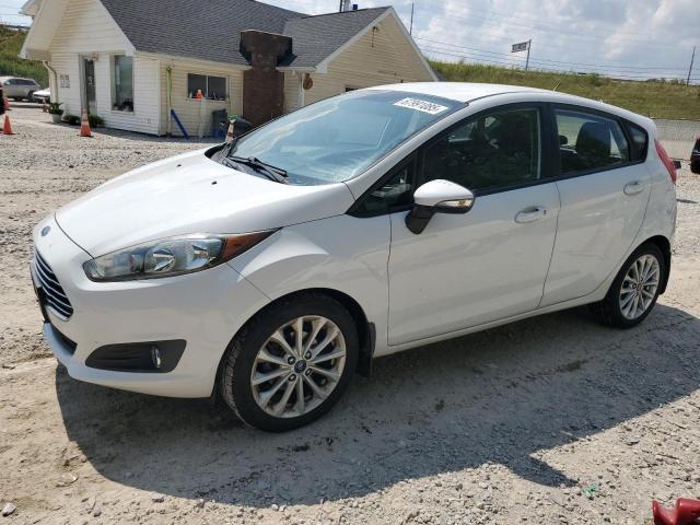 Salvage Ford Fiesta