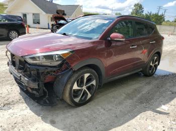  Salvage Hyundai TUCSON