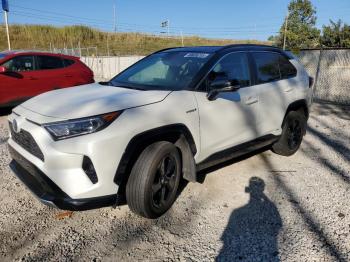  Salvage Toyota RAV4