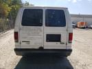 Ford Econoline E250 Van Image 3