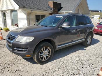  Salvage Volkswagen Touareg