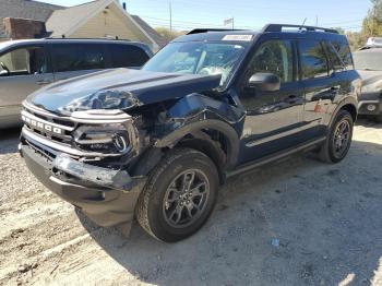  Salvage Ford Bronco
