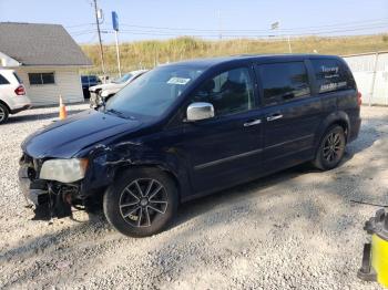  Salvage Dodge Caravan
