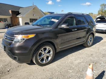  Salvage Ford Explorer