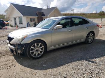  Salvage Hyundai Equus