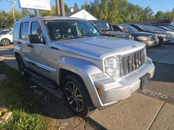  Salvage Jeep Liberty