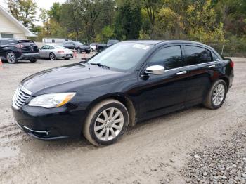  Salvage Chrysler 200