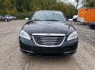Chrysler 200 Limited Image 4