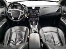 Chrysler 200 Limited Image 12
