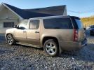 GMC Yukon Denali Image 3