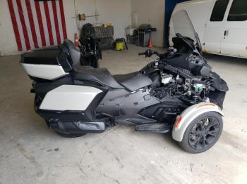  Salvage Can-Am Spyder