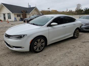  Salvage Chrysler 200