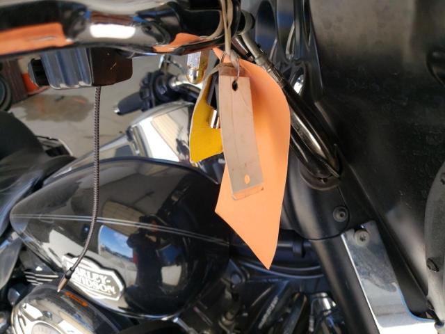 Harley-Davidson Fl Image 6