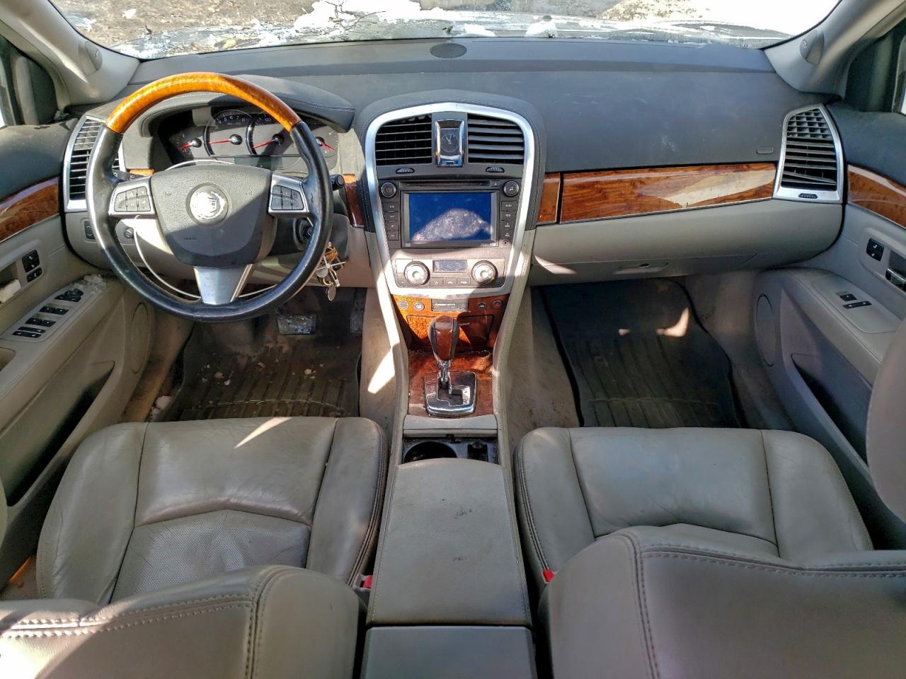 Cadillac SRX Image 11