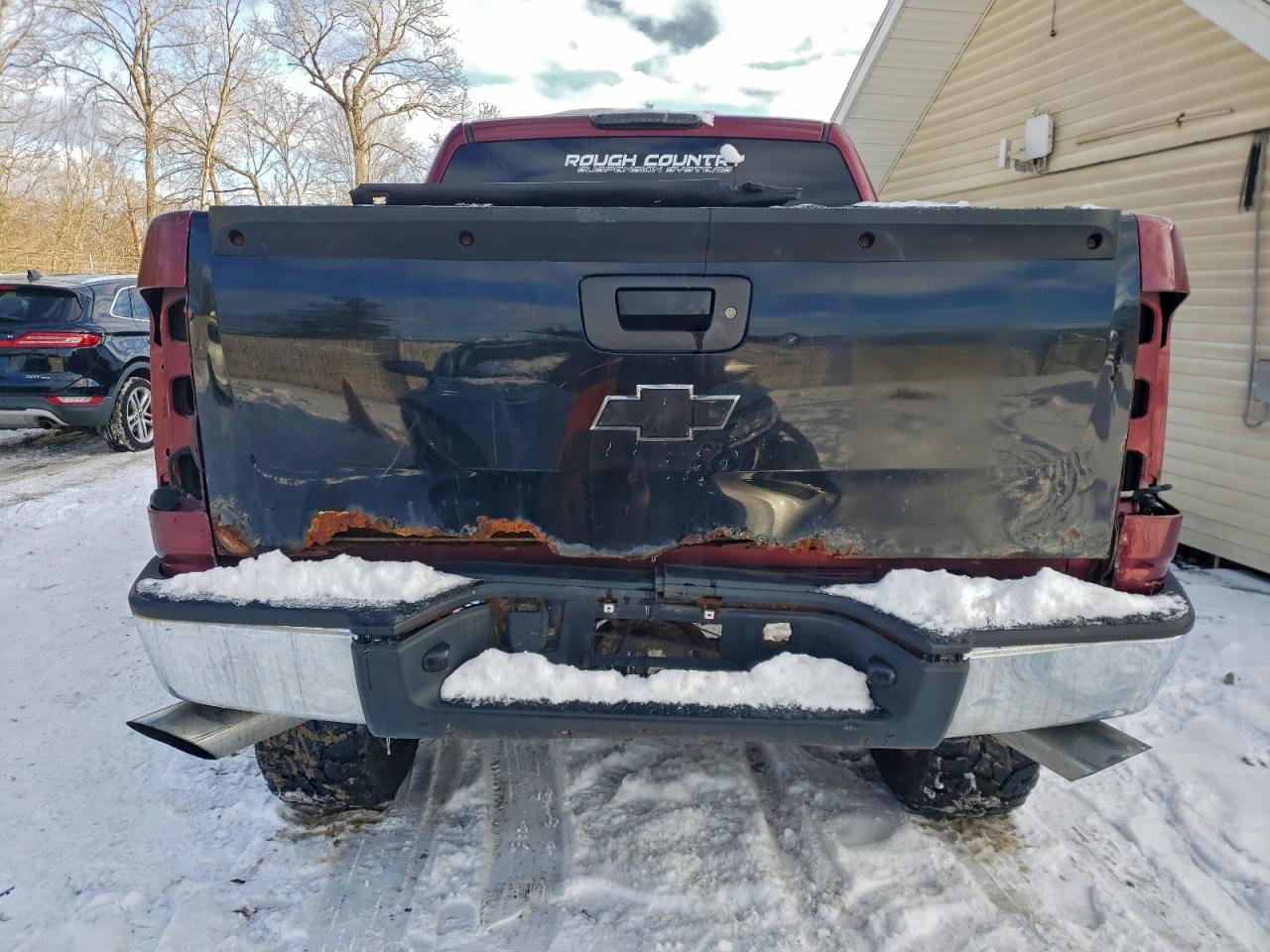 Chevrolet Silverado K1500 Image 6