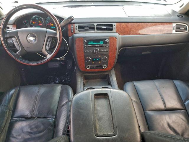 Chevrolet Silverado K1500 Image 11