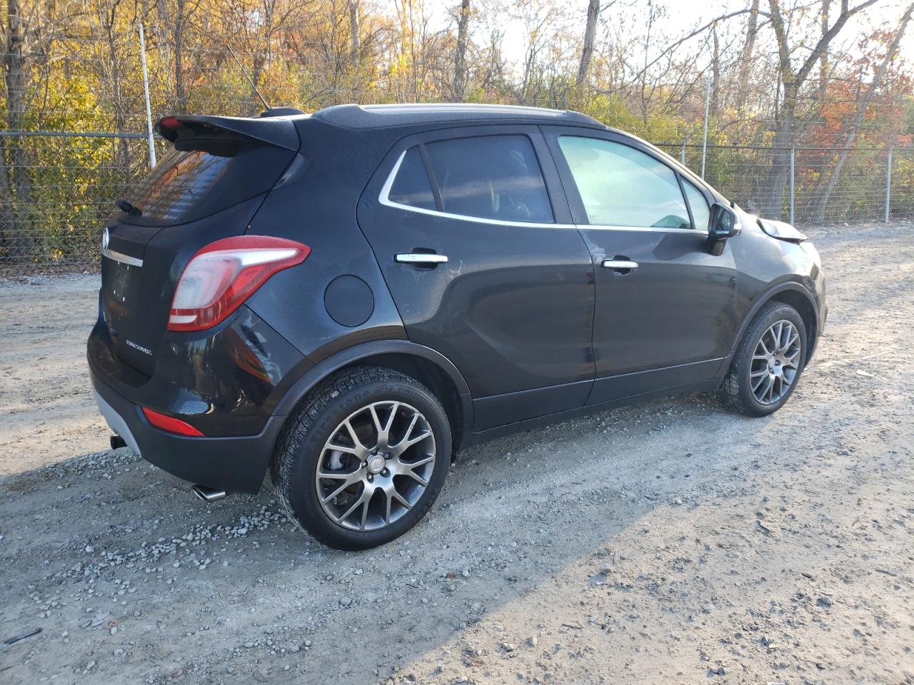 Buick Encore Sport Touring Image 3