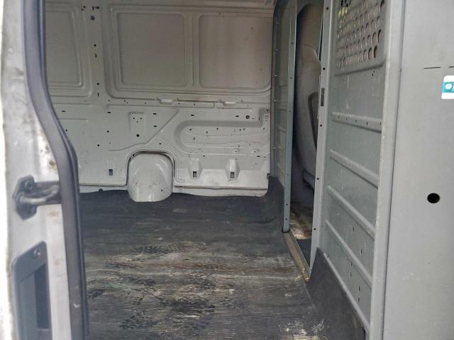 Ford Econoline E250 Van Image 2