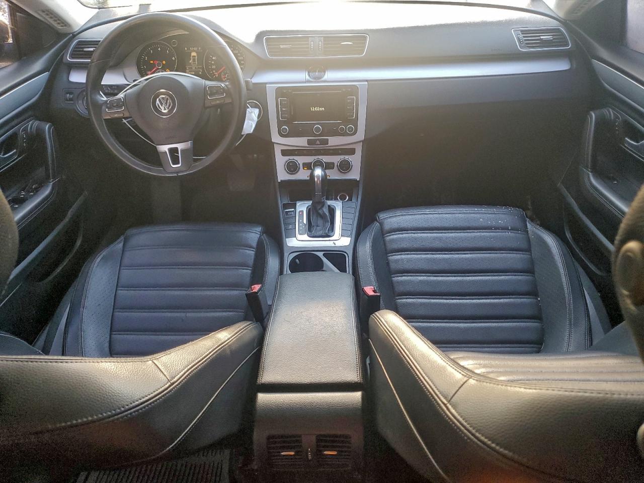 Volkswagen CC Sport Image 9